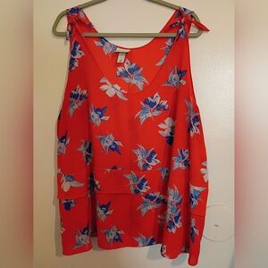 Ava & Viv‎ Women's Red and Blue Floral Top Sz 4X